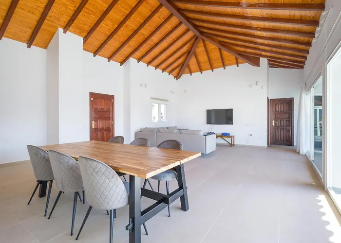 Lobos With Private Pool And Bbq فيلة