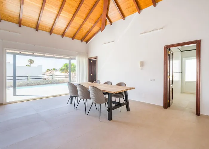 Lobos With Private Pool And Bbq فيلة كاليتا ذي فوستي