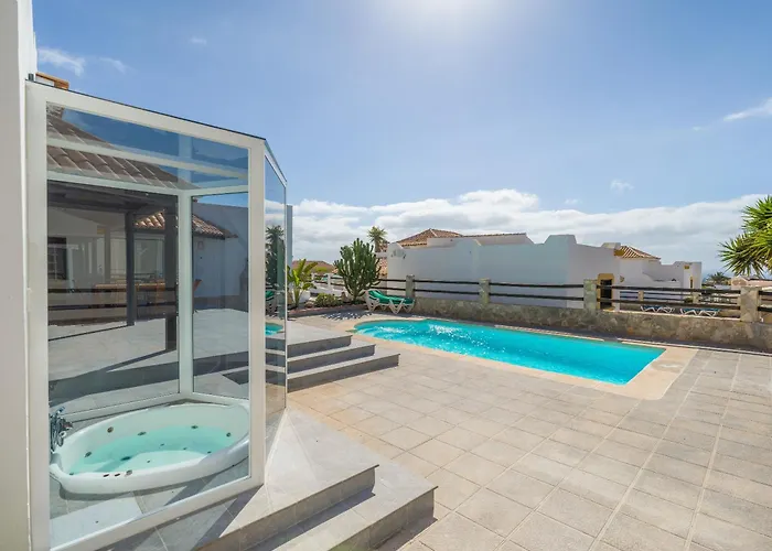 فيلة Lobos With Private Pool And Bbq