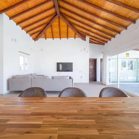 Lobos With Private Pool And Bbq *