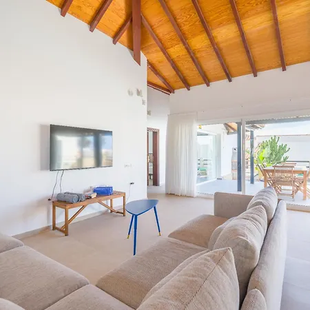 Vila Lobos With Private Pool And Bbq Caleta De Fuste