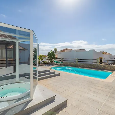 Vila Lobos With Private Pool And Bbq
