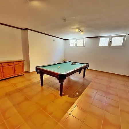 Lobos With Private Pool And Bbq Vila